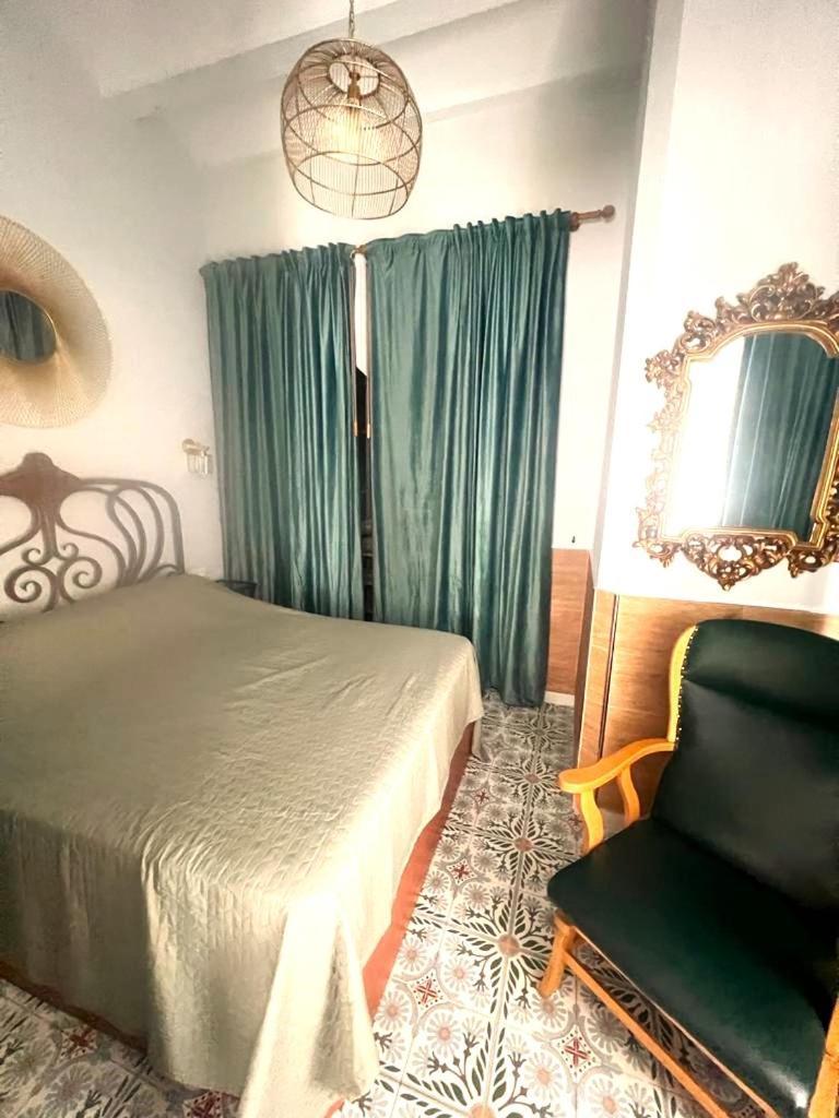 Esmeralda Apartment With Free Private Underground Parking Valencia Exteriör bild