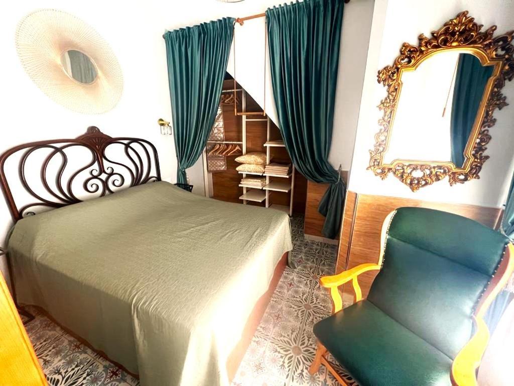 Esmeralda Apartment With Free Private Underground Parking Valencia Exteriör bild